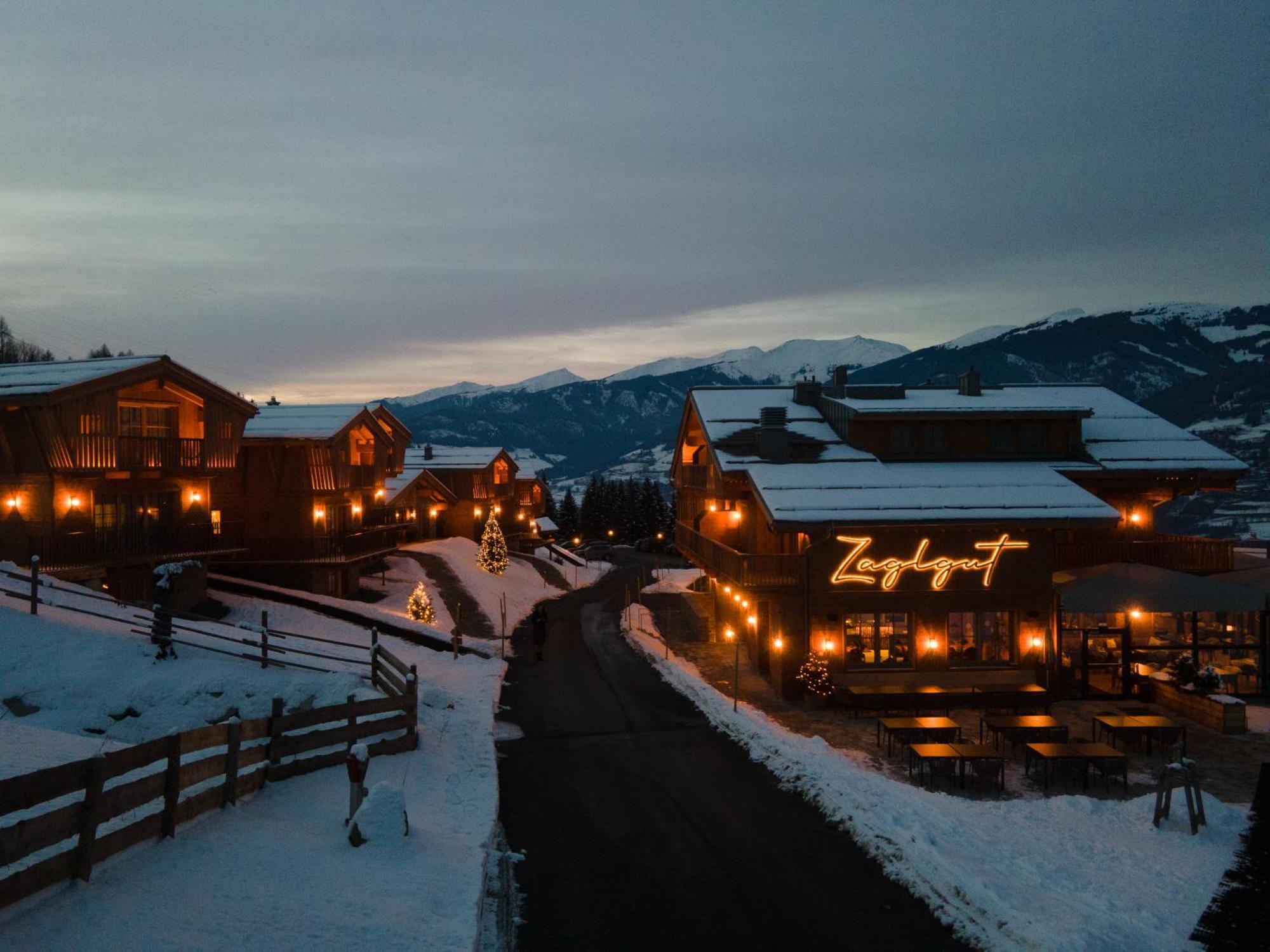 Zaglgut Hotel-Chalets Wellness & Views With Summer Card Included Kaprun Exteriör bild